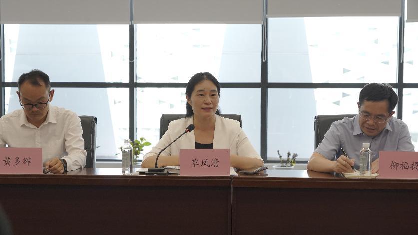 宜賓學院聯手K12 開啟校校合作新篇章 宜賓學院與三江新區成都外國語學校隆重舉行實踐教育基地掛牌儀式.doc_5a0a508b-f350-48b3-85de-1b327798b5a8_0.jpg 宜賓學院聯手K12 開啟校校合作新篇章 宜賓學院與三江新區成都外國語學校隆重舉行實踐教育基地掛牌儀式.doc_5a0a508b-f350-48b3-85de-1b327798b5a8_0.jpg